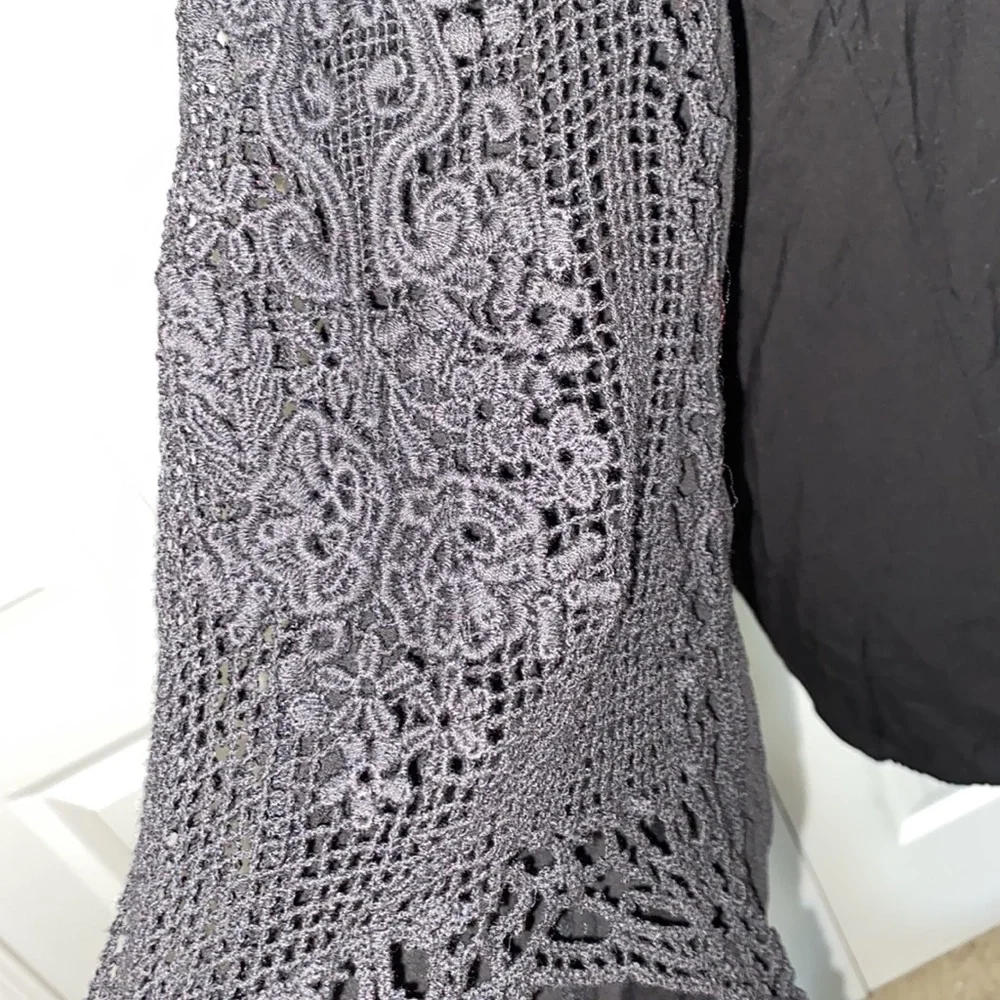 Maria Reno Women’s Top Black. Small - Picture 4 of 6